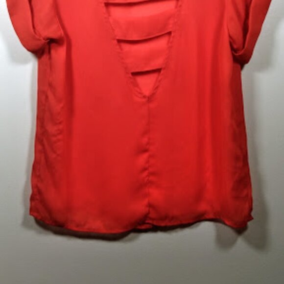 Material Girl Tango Red Short Sleeve Top Size: S - Picture 7 of 11